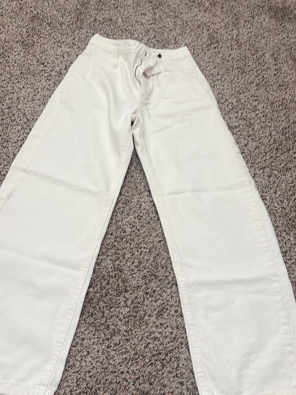 Zara Women's White Barrel Jeans
